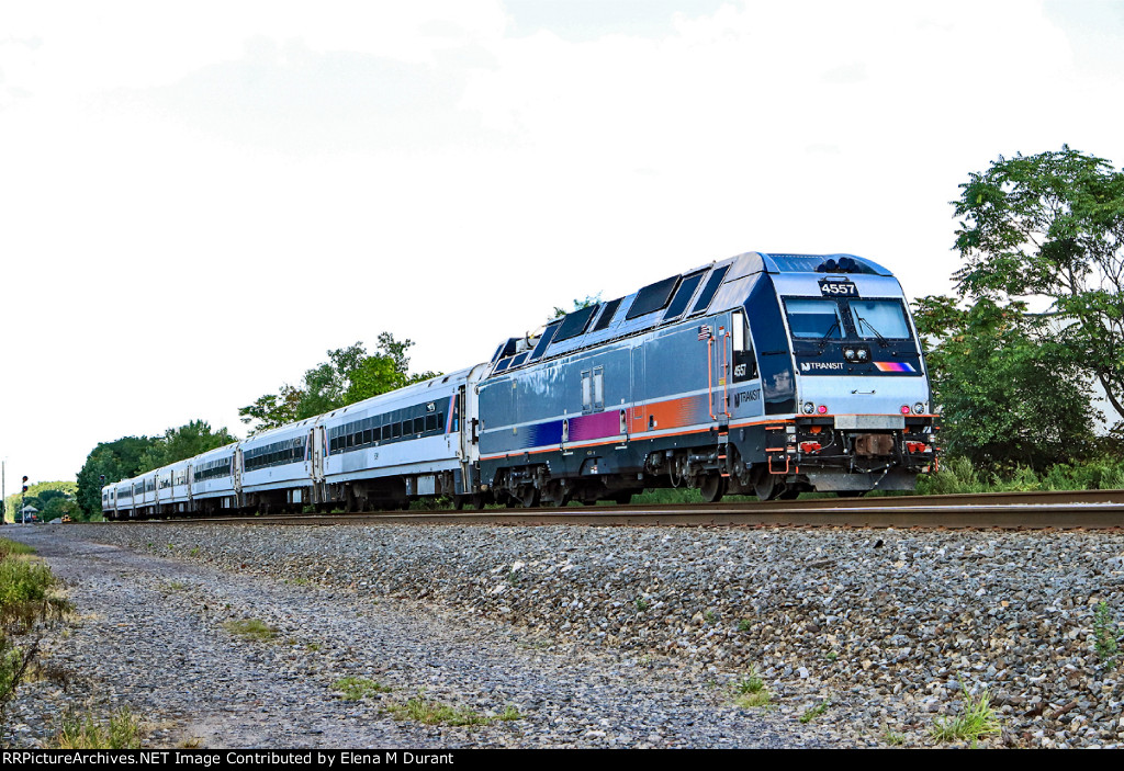 NJT 4557